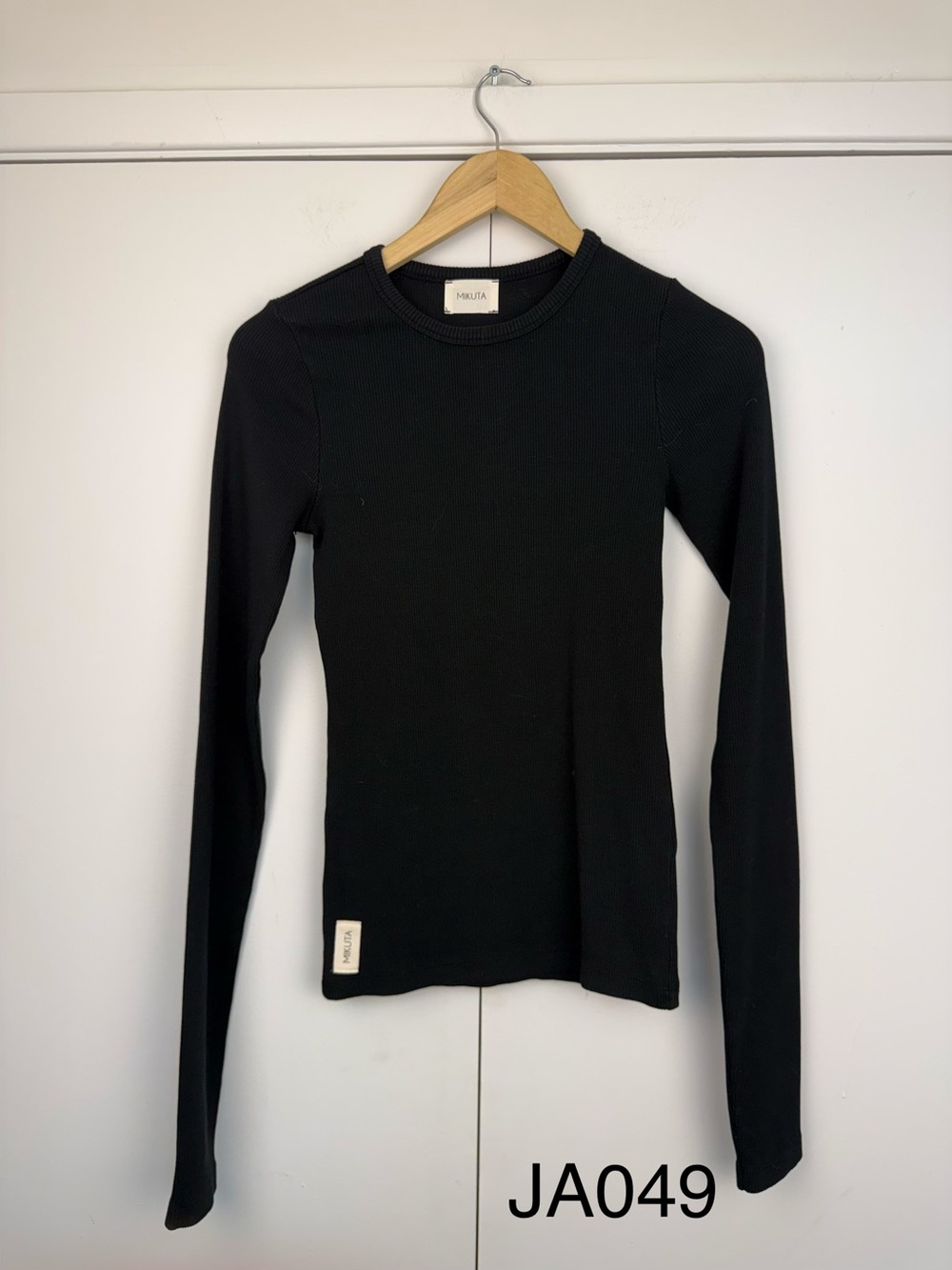 MIKUTA The Black Ribbed Longsleeve Top Size S